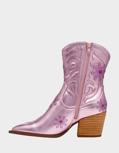 Betsey Johnson Signature - TEDDYY PINK Western Pointed-Toe Ankle Boot