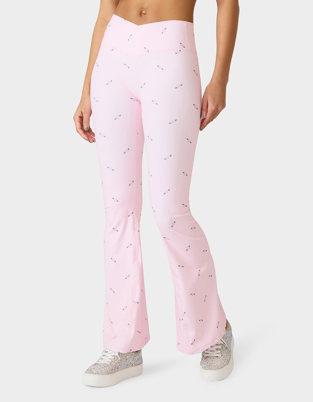 Betsey Johnson Premium - ROSE PRINT CROSSOVER LEGGINGS PINK ROSE Women's Floral Crossover Activewear Legging