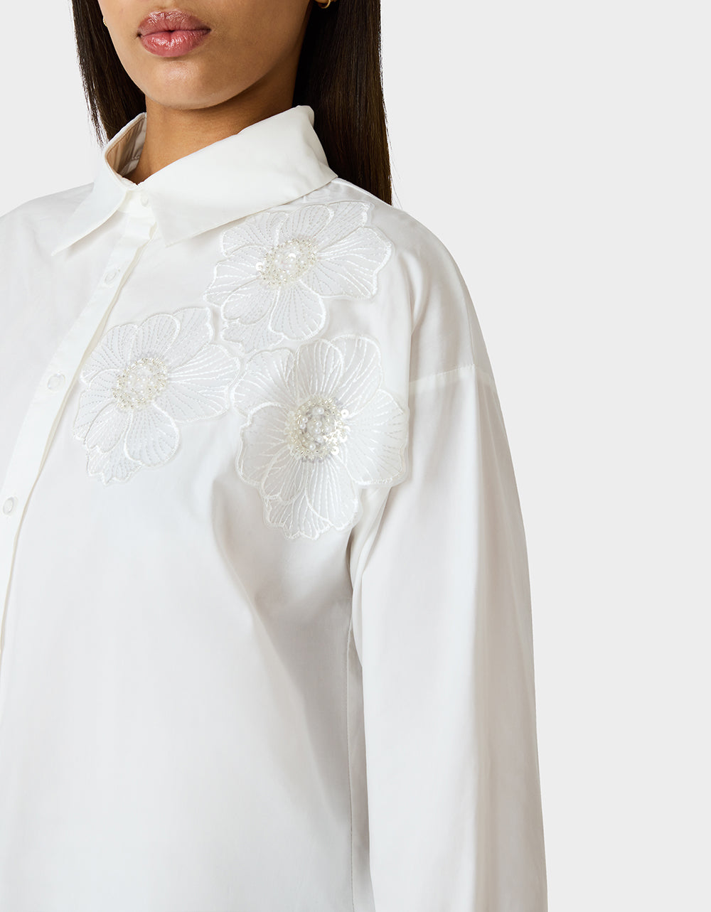 Betsey Johnson Essential - BETSEY BLOOM SHIRT OFF WHITE Button-Down Collar Floral Long-Sleeve Shirt