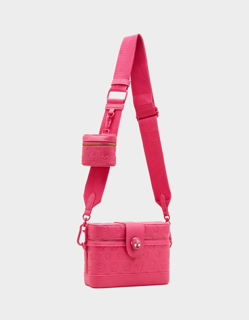 Betsey Johnson Trending - SKULL BOSS VANITY BAG PINK