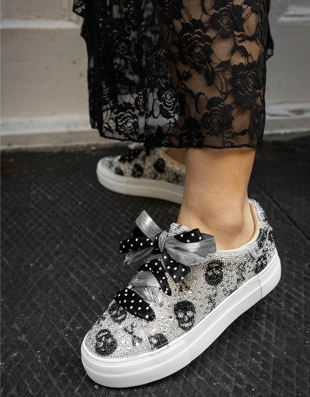 Betsey Johnson Trusted - SIDNY SKULLS Rhinestone Sneaker
