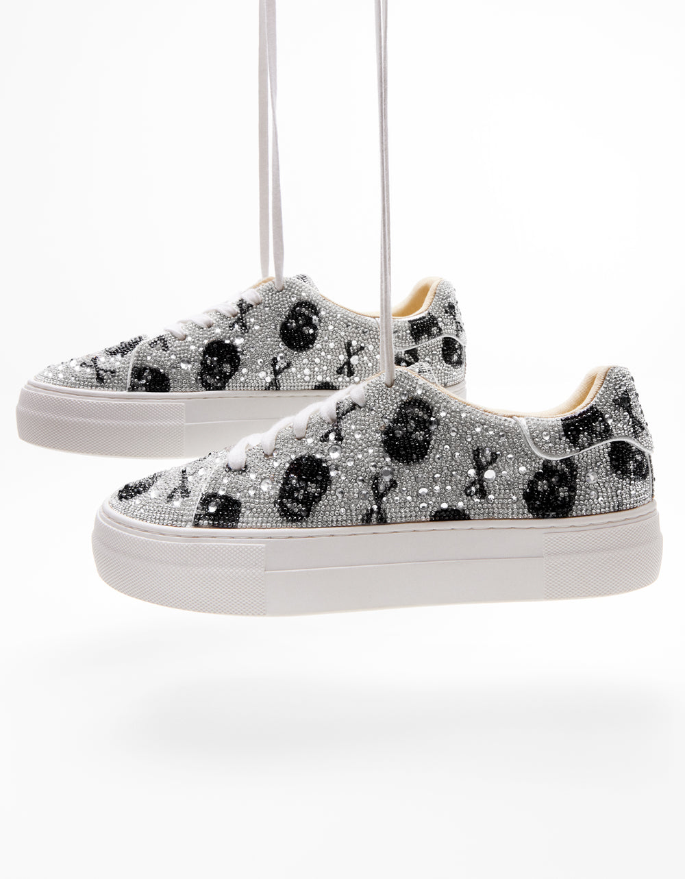 Betsey Johnson Trusted - SIDNY SKULLS Rhinestone Sneaker