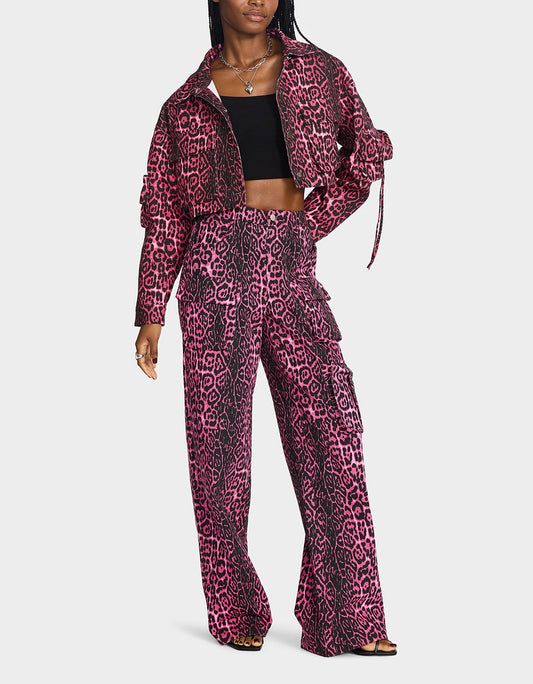 Betsey Johnson Hot Sale - AMI CARGO PANTS PINK Women's Wide-Leg Cargo Denim Pant