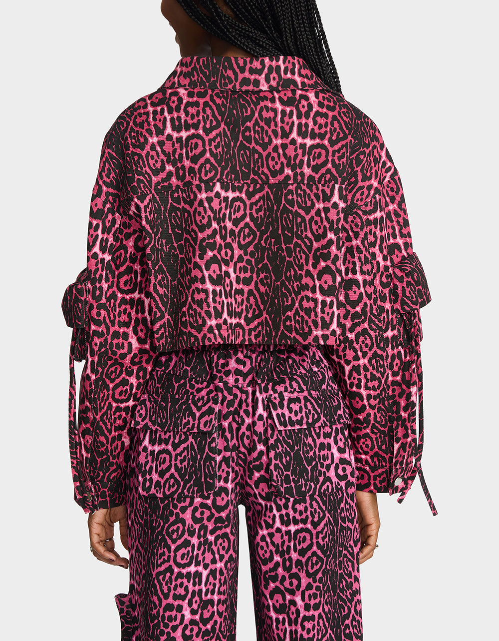 Betsey Johnson Special Offer - YUKI CROPPED JACKET PINK Women's Cargo Leopard Long-Sleeved Denim Jacket
