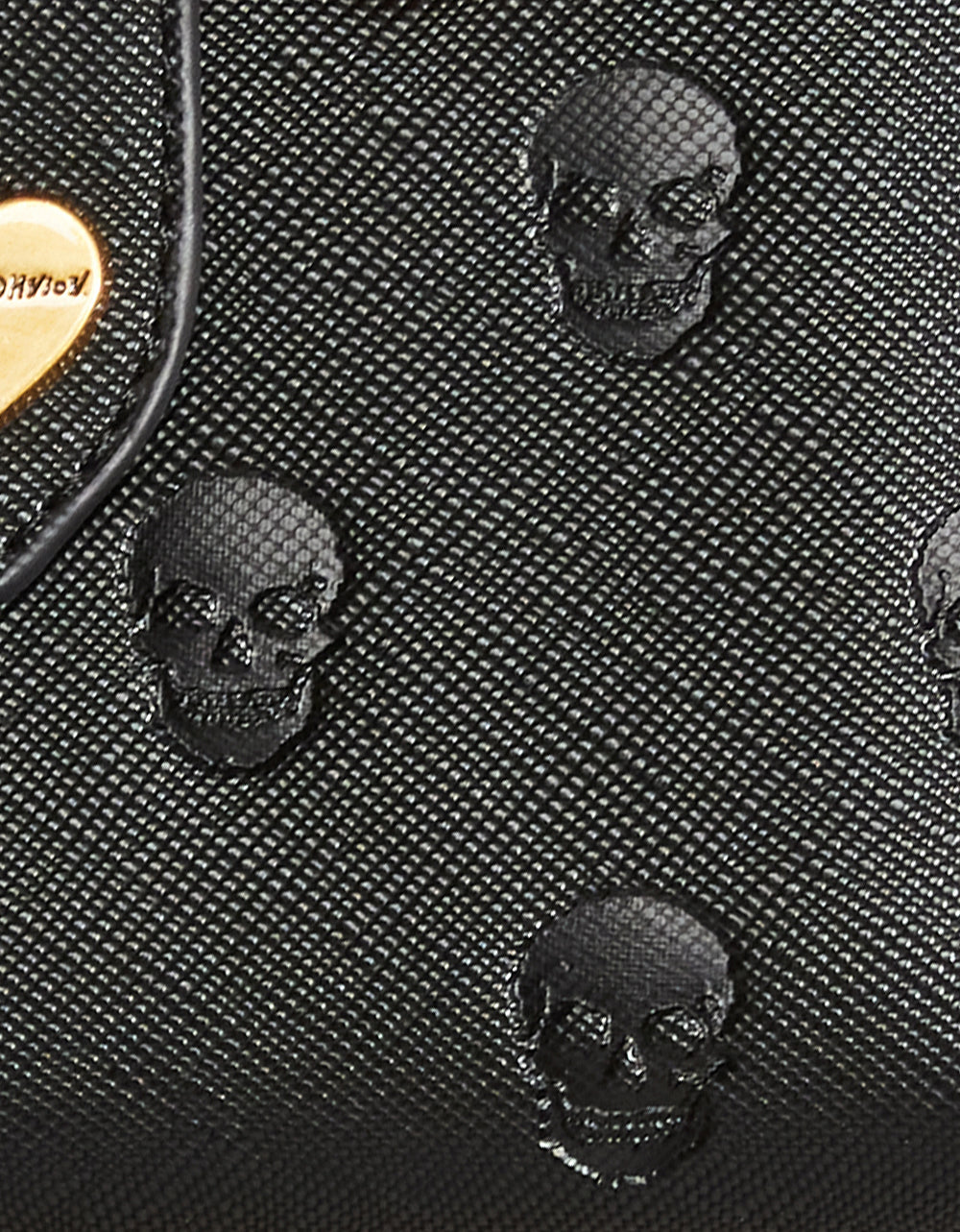 Betsey Johnson Premium - SKULLICIOUS BUNDLE Women's Skull Print Handbag and Wallet