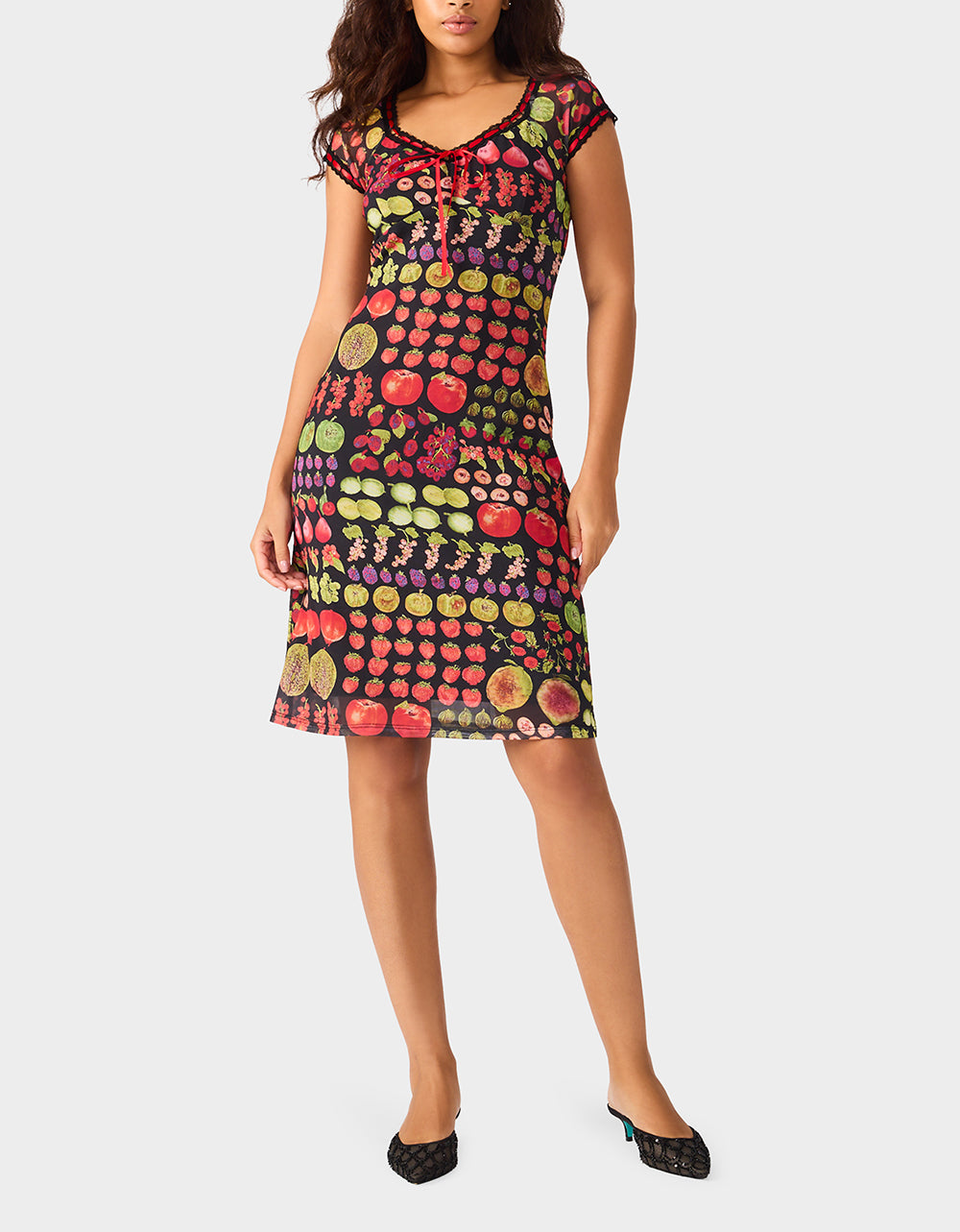Betsey Johnson Sale - BETSEY'S FRUIT DRESS BLACK MULTI Women's Fruit Print Short-Sleeved Slip Dress