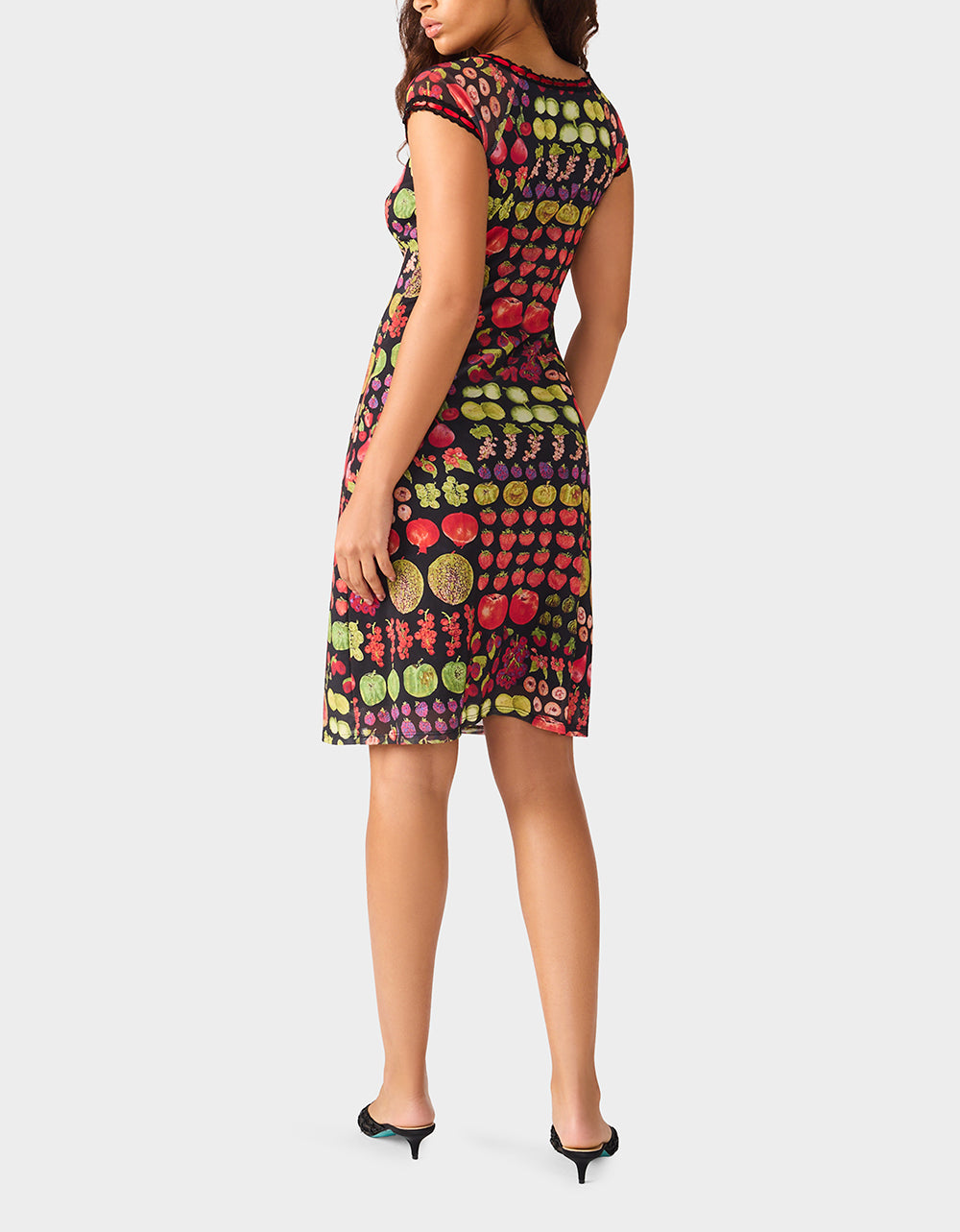 Betsey Johnson Sale - BETSEY'S FRUIT DRESS BLACK MULTI Women's Fruit Print Short-Sleeved Slip Dress
