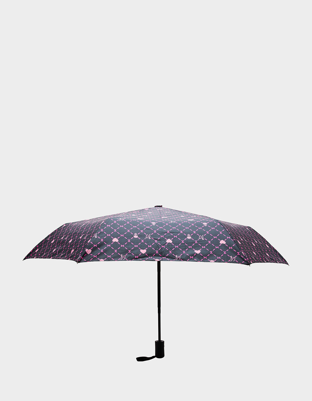 Betsey Johnson Value - BETSEY'S HEART & SKULL PRINT UMBRELLA BLACK MULTI