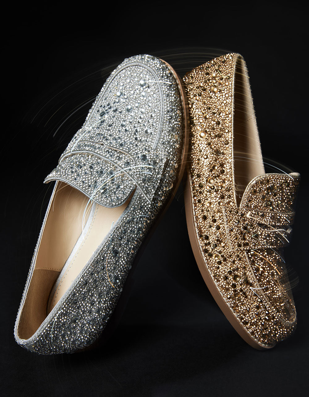 Betsey Johnson Discount - ARON GOLD Loafers