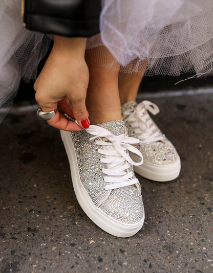 Betsey Johnson Premium - SIDNY RHINESTONES Lace Up Sneakers