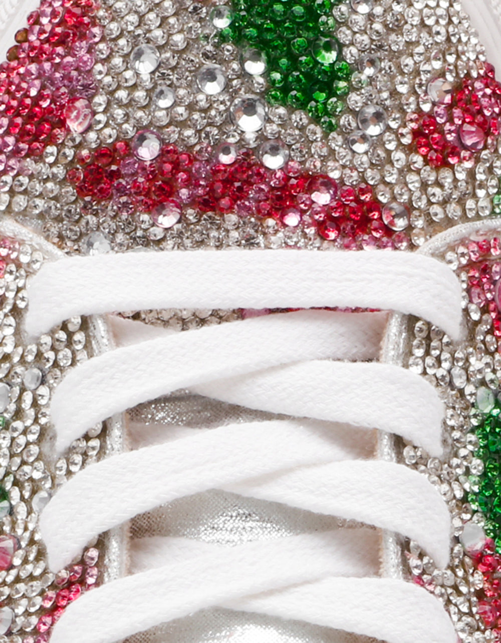 Betsey Johnson Trusted - SIDNY HOLLY Women's Christmas Holly Sneaker
