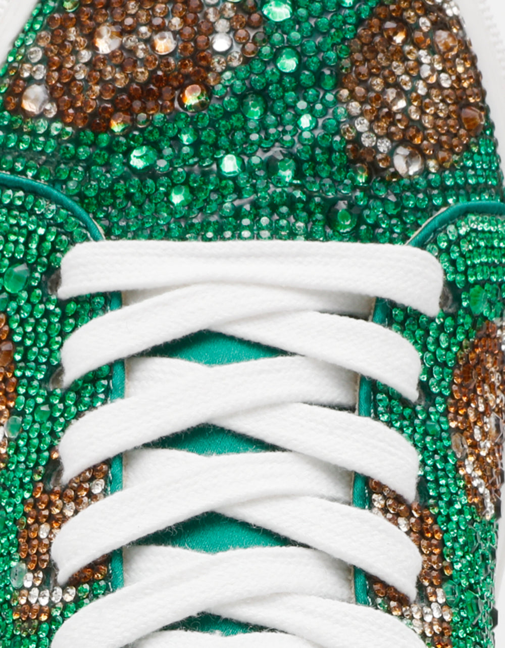 Betsey Johnson Smart Buy - SIDNY GREEN FOOTBALL Women's Football Sneaker