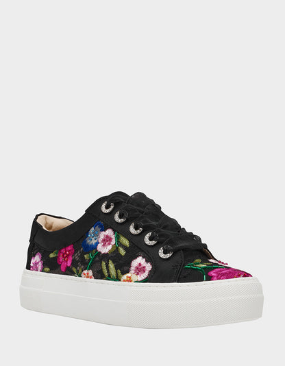 Betsey Johnson Best Price - JAYLA BLACK MULTI FLORAL Platform Low-Top Lace-Up Sneaker