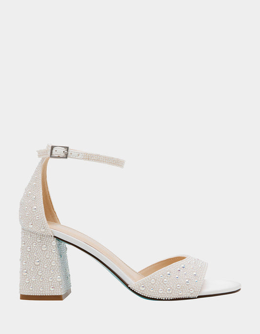 Betsey Johnson Signature - KAMI PEARL Block Heel Open Toe Women's Heel