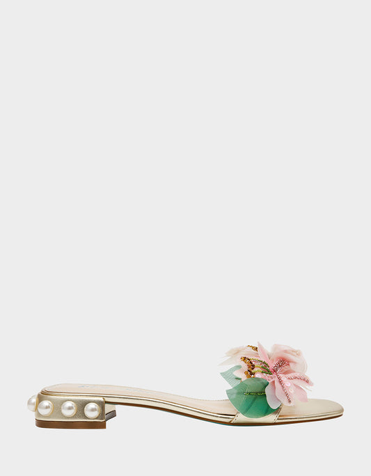 Betsey Johnson Discount - ROSIA Light Gold Flower Embellished Pearl Square-Toe Women's Block Heel