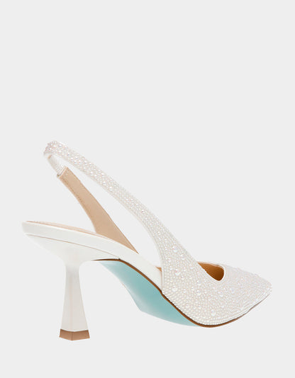 Betsey Johnson Premium - CLARK IVORY Pumps