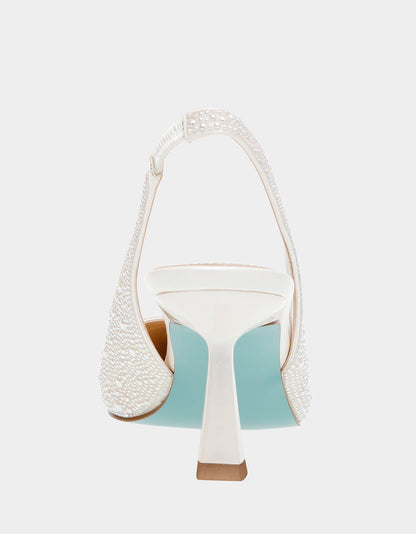 Betsey Johnson Premium - CLARK IVORY Pumps
