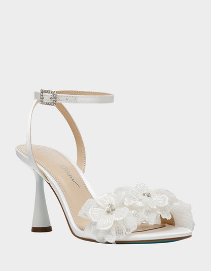 Betsey Johnson Best Price - CALI IVORY Strappy Heel
