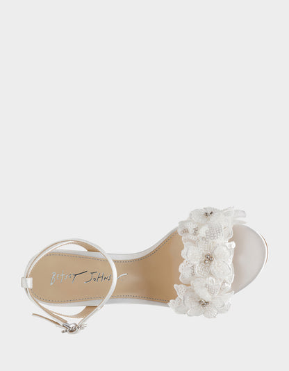 Betsey Johnson Best Price - CALI IVORY Strappy Heel