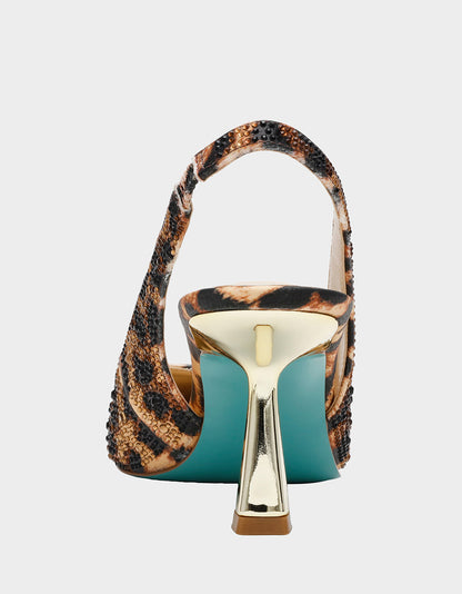 Betsey Johnson Exclusive - CLARK HEELS NUDE LEOPARD Slingback Women's Kitten Heel