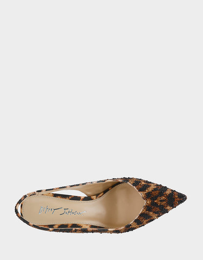 Betsey Johnson Exclusive - CLARK HEELS NUDE LEOPARD Slingback Women's Kitten Heel