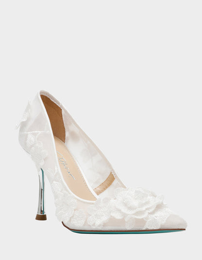 Betsey Johnson Everyday - AIMEY Ivory Pointed-Toe Stiletto Pump Heel
