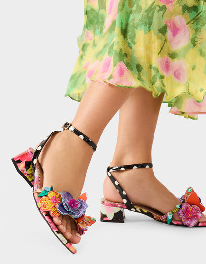 Betsey Johnson Best Price - MARANDA BLACK MULTI Women's Block Floral Low Heel