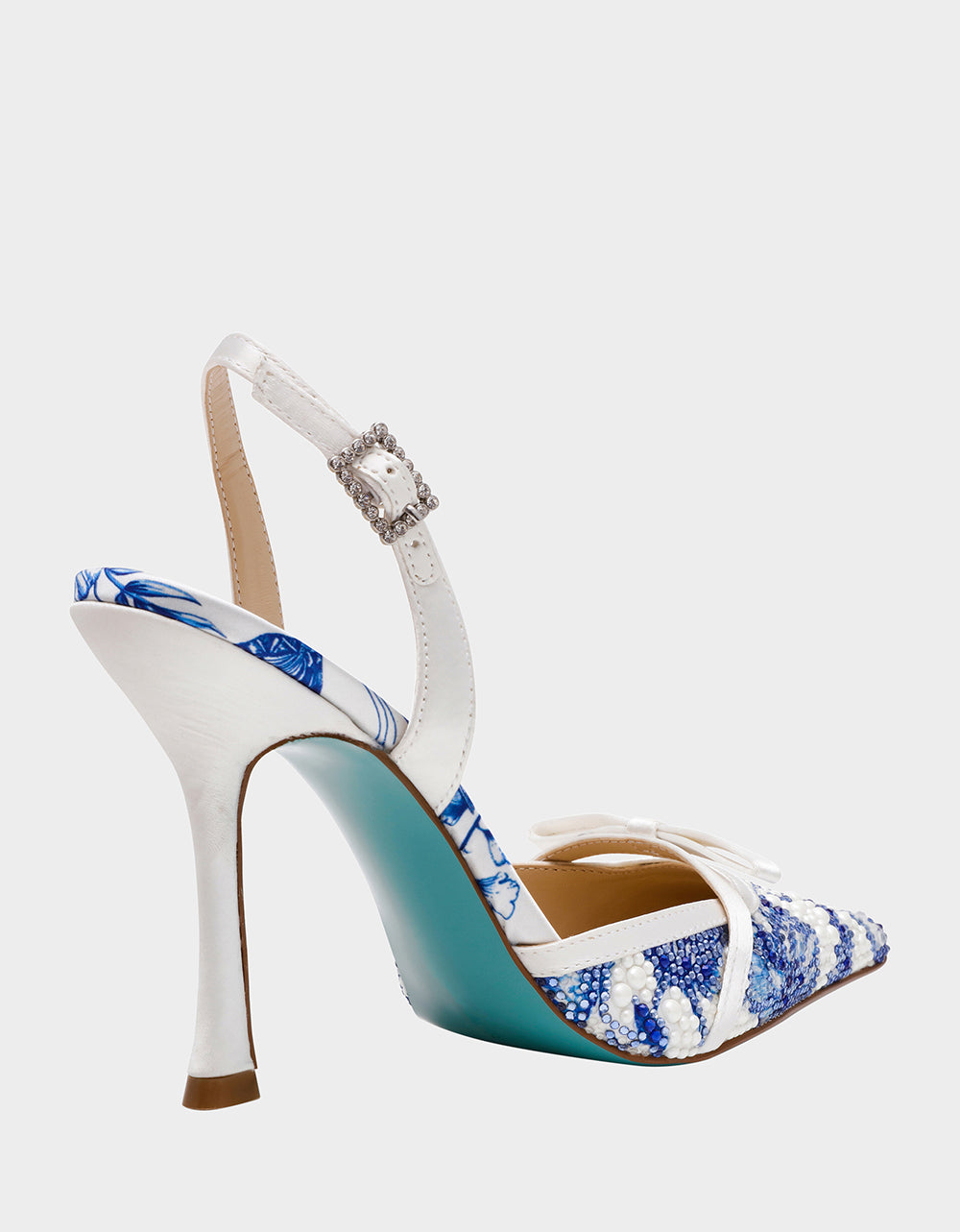 Betsey Johnson Trusted - ROZA WHITE/BLUE FLORAL Women's Pointed Toe Stiletto Floral Heel