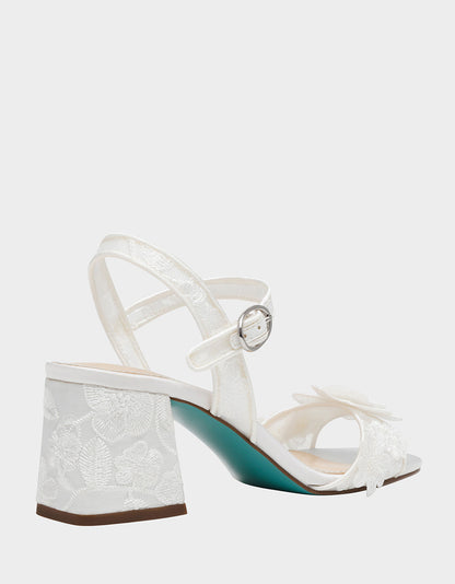 Betsey Johnson Essential - BLARE IVORY Square-Toe Block Heel
