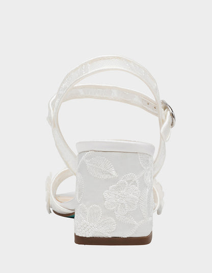 Betsey Johnson Essential - BLARE IVORY Square-Toe Block Heel