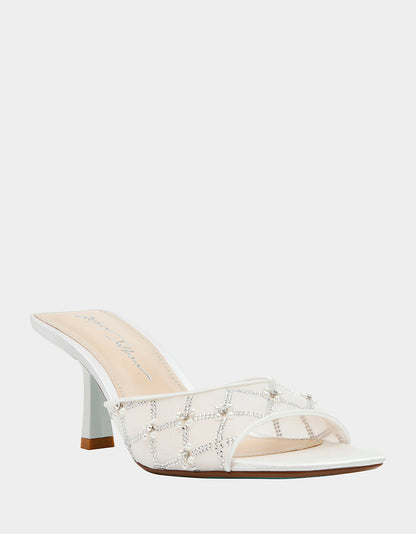 Betsey Johnson New - EMM IVORY Slip-On Mule Sandal