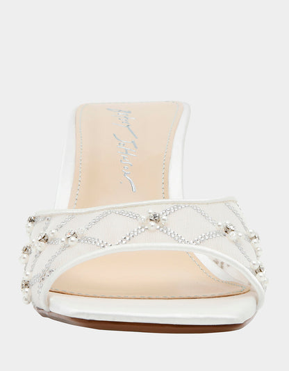 Betsey Johnson New - EMM IVORY Slip-On Mule Sandal