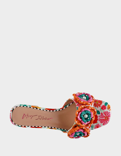 Betsey Johnson Trusted - DIETRICH WHITE MULTI Square-Toe Mule Heel